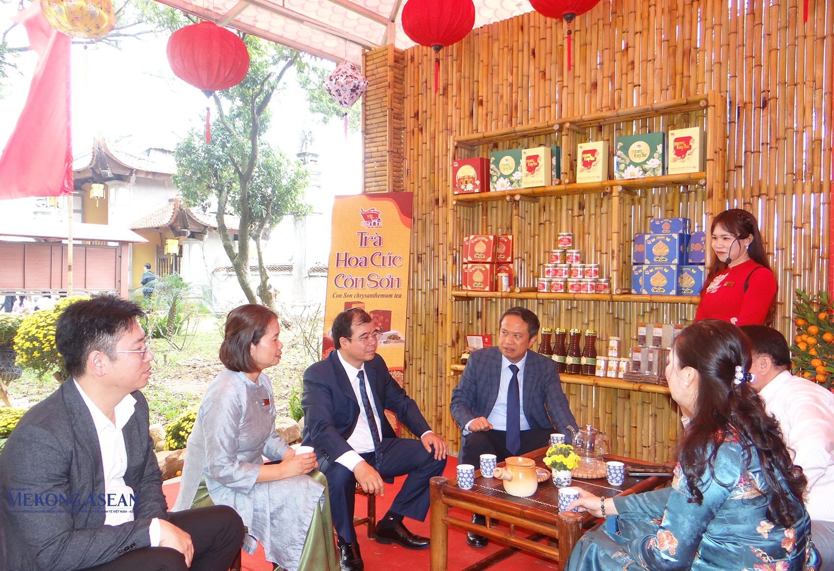 Hải Phòng xúc tiến du lịch và thương mại tại lễ hội mùa xuân Côn Sơn - Kiếp Bạc