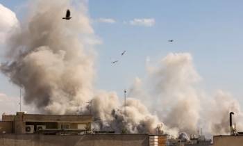 Israel nhắm vào trung tâm Tehran trong đợt không kích mới