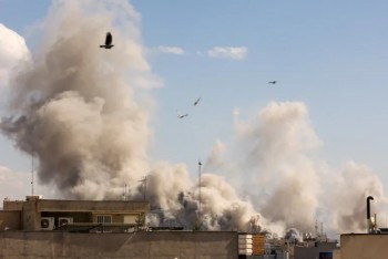 Israel nhắm vào trung tâm Tehran trong đợt không kích mới