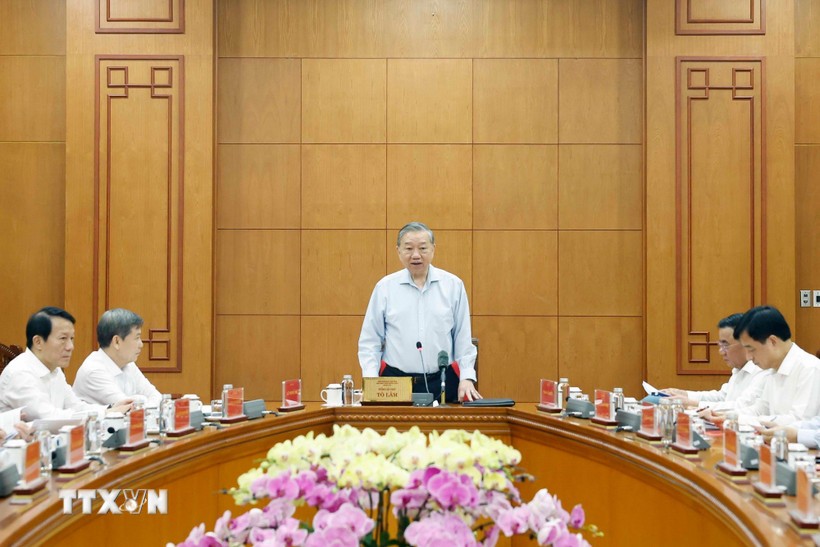 Tổng Bí thư: Kiên quyết, kiên trì đấu tranh chống 'giặc nội xâm'