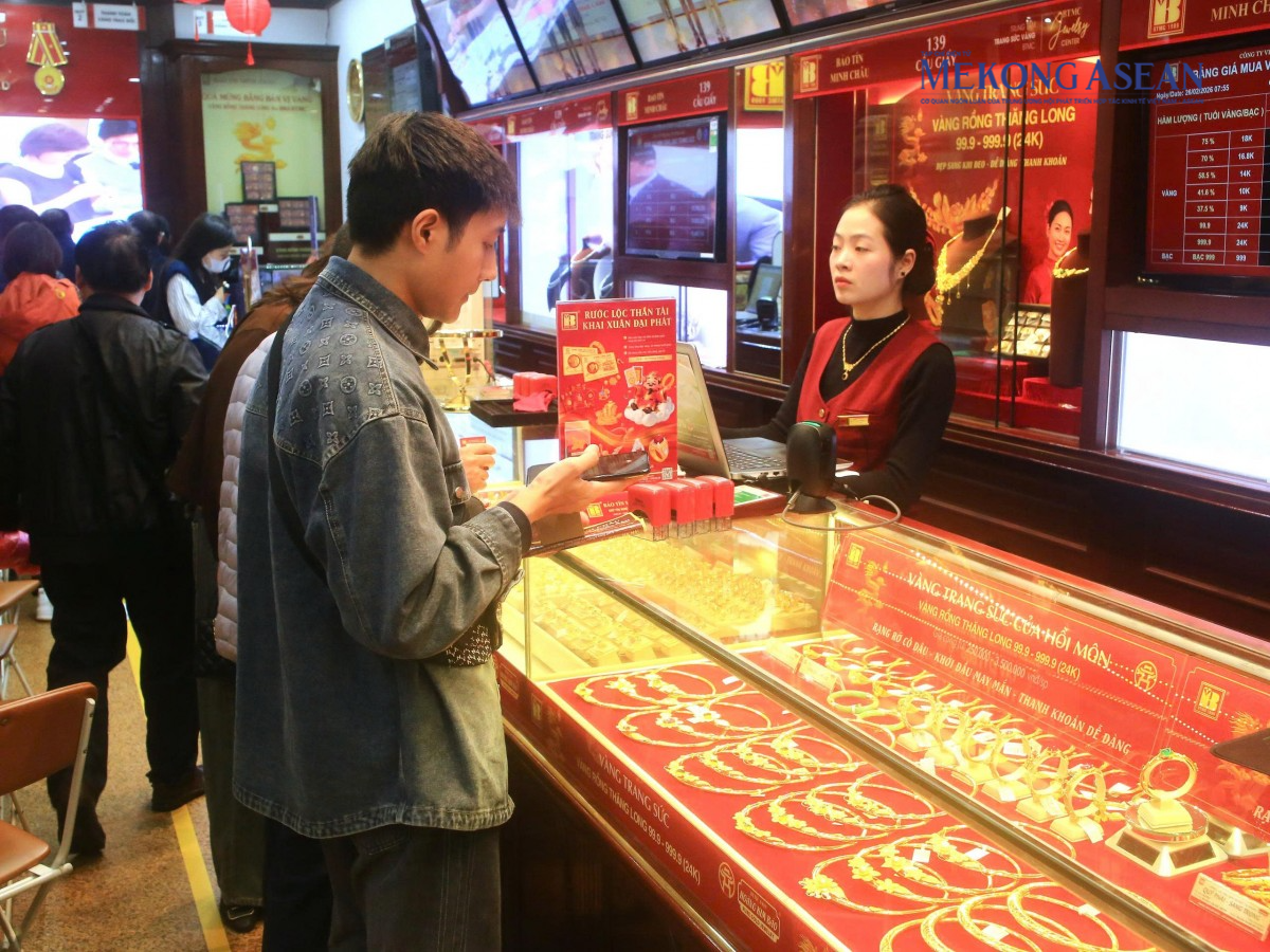 Giá vàng chiều 26/3 đồng loạt giảm Giá vàng chiều 26/3 đồng loạt giảm