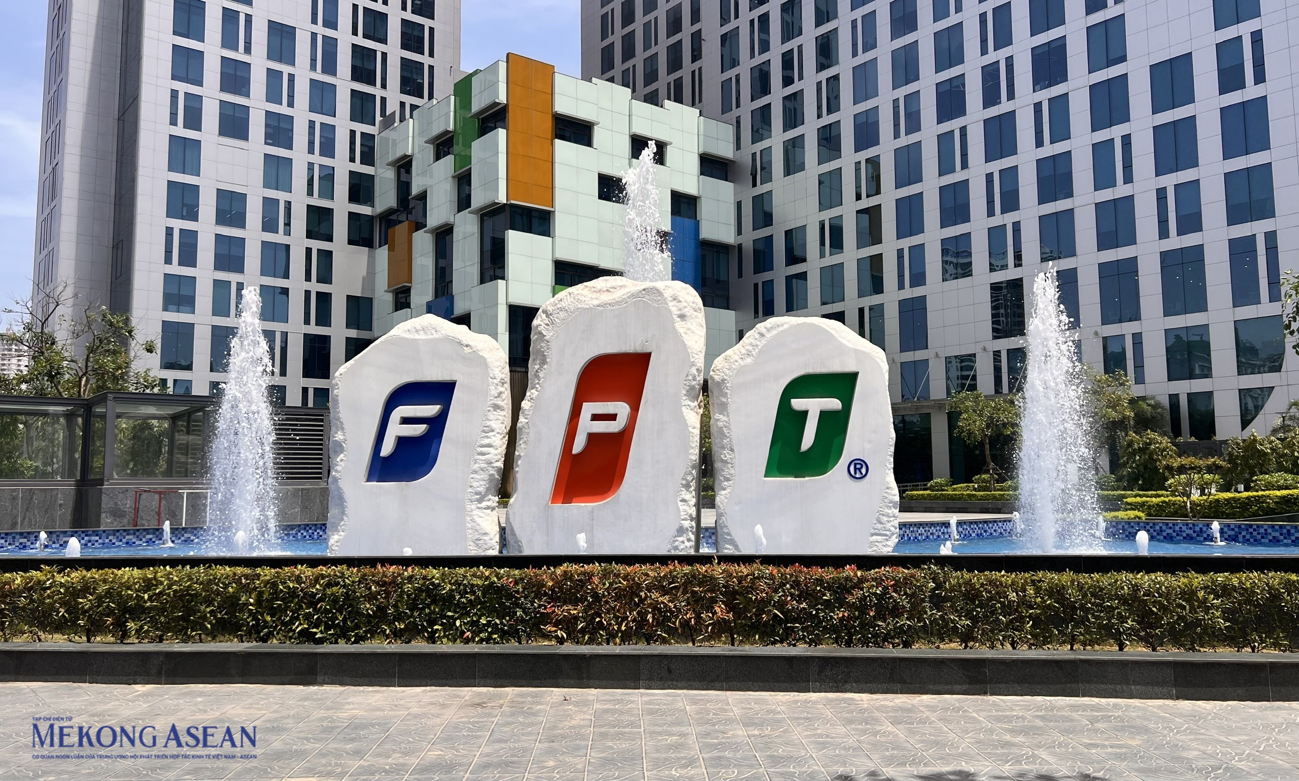 Không còn hợp nhất FPT Telecom, FPT đẩy mạnh khối công nghệ và chiến lược AI First