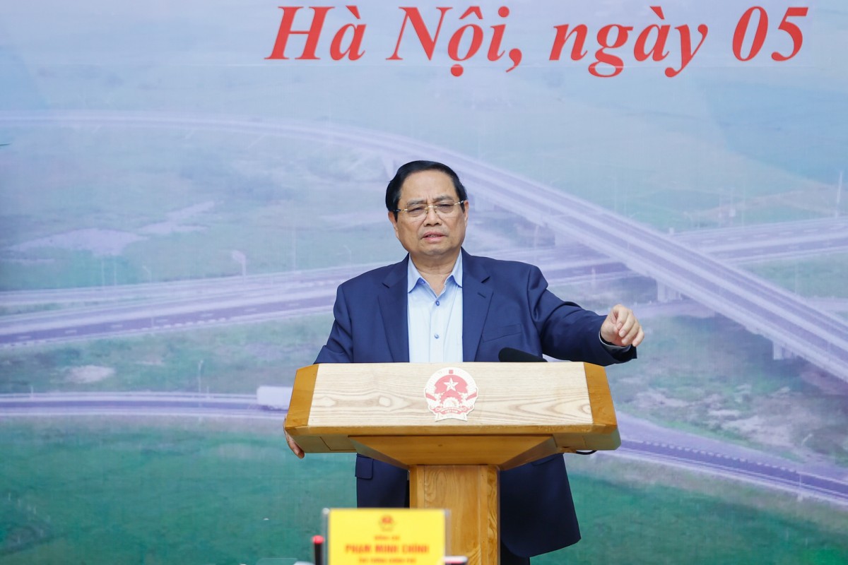 Thủ tướng Phạm Minh Chính phát biểu chỉ đạo tại cuộc họp. Ảnh: VGP.