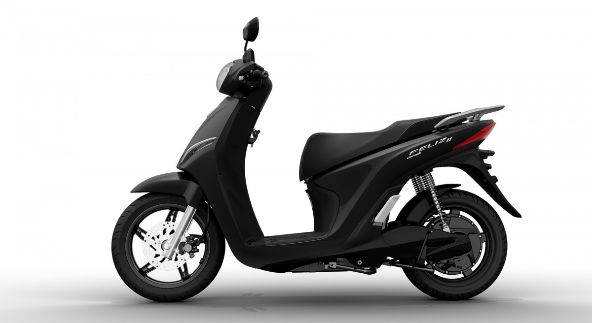 Miễn phí đổi pin, không lo 'bão giá' nhiên liệu với VinFast Feliz II