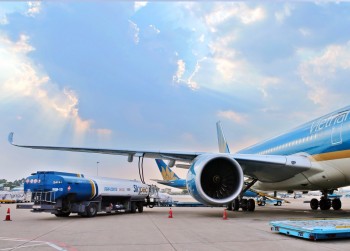 Đề xuất phụ thu phí nhiên liệu vào giá vé máy bay nội địa