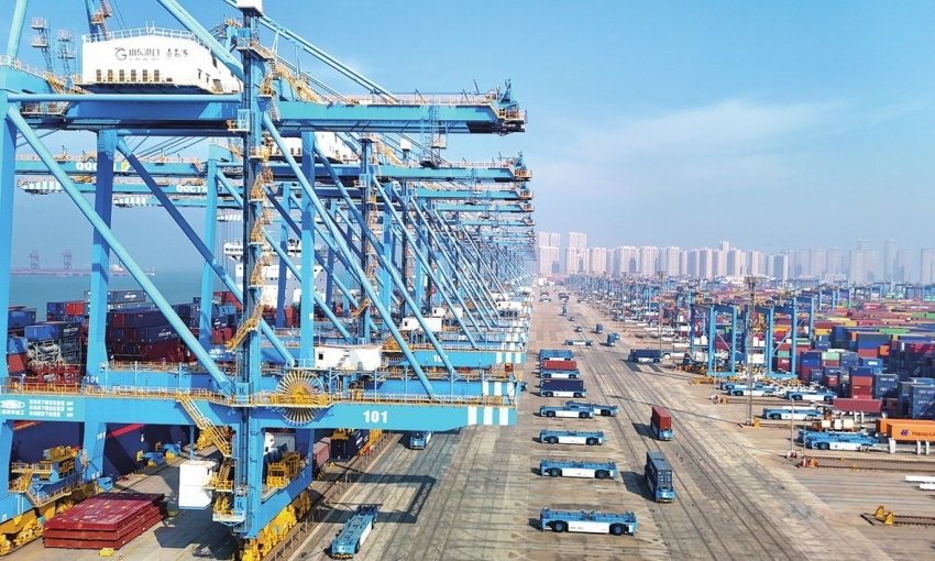 Thặng dư thương mại của Trung Quốc vượt dự báo thị trường