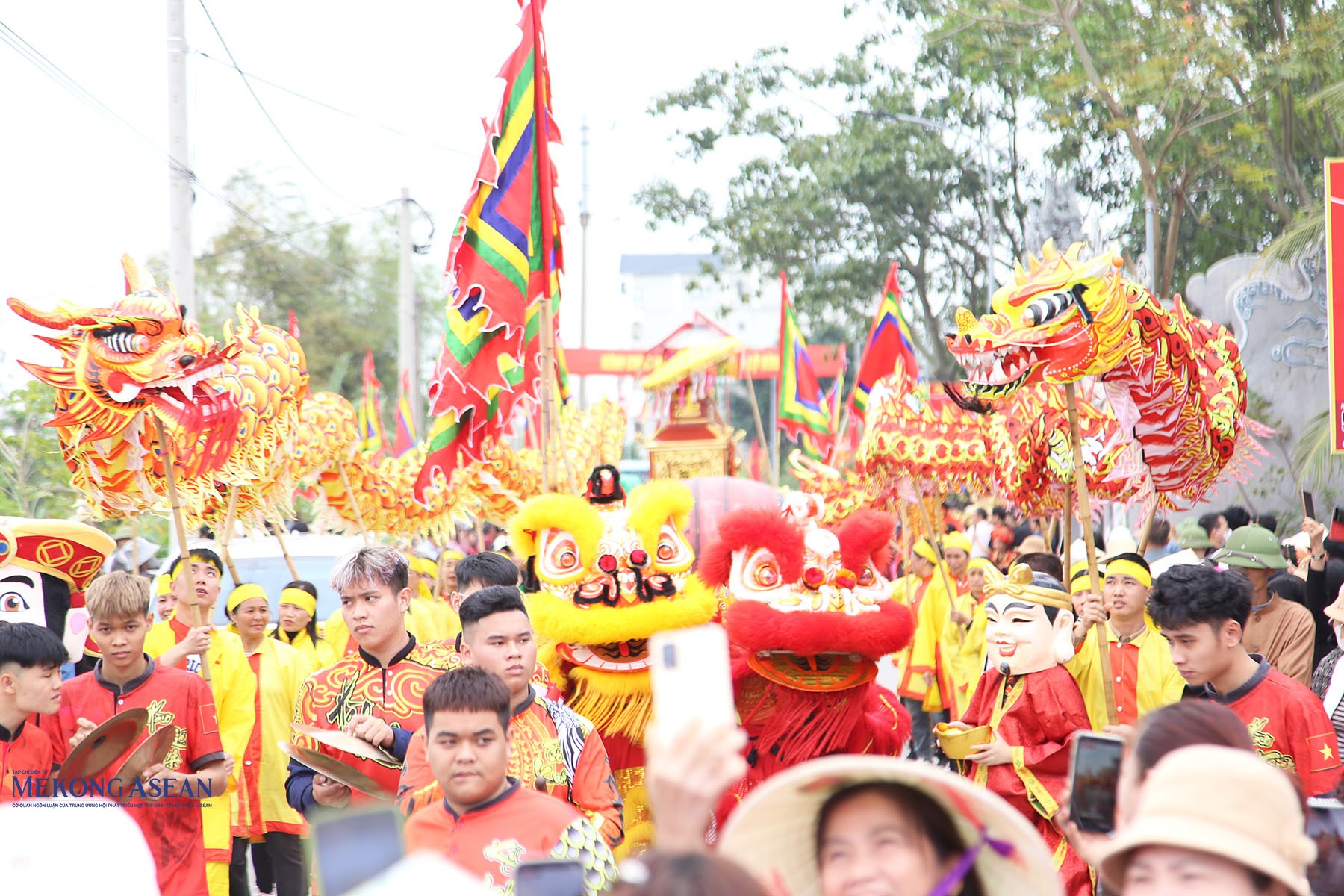Hải Phòng khai hội quần thể đền Cao, tưởng nhớ 5 đức thánh họ Vương