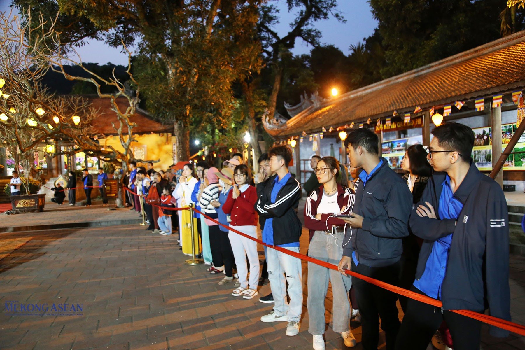 Lễ Mông Sơn thí thực ở chùa Côn Sơn