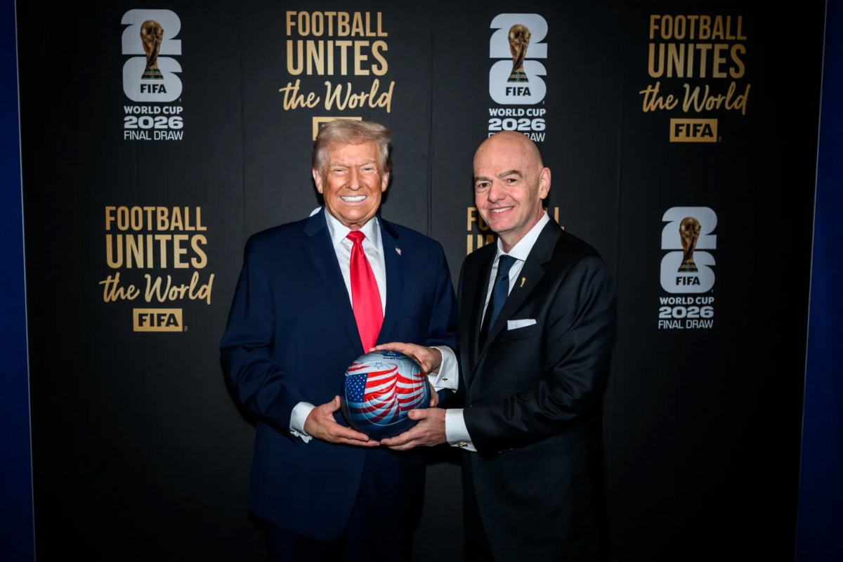 Tổng thống Mỹ Donald Trump (trái) và Chủ tịch FIFA Gianni Infantino. Ảnh: Nhà Trắng