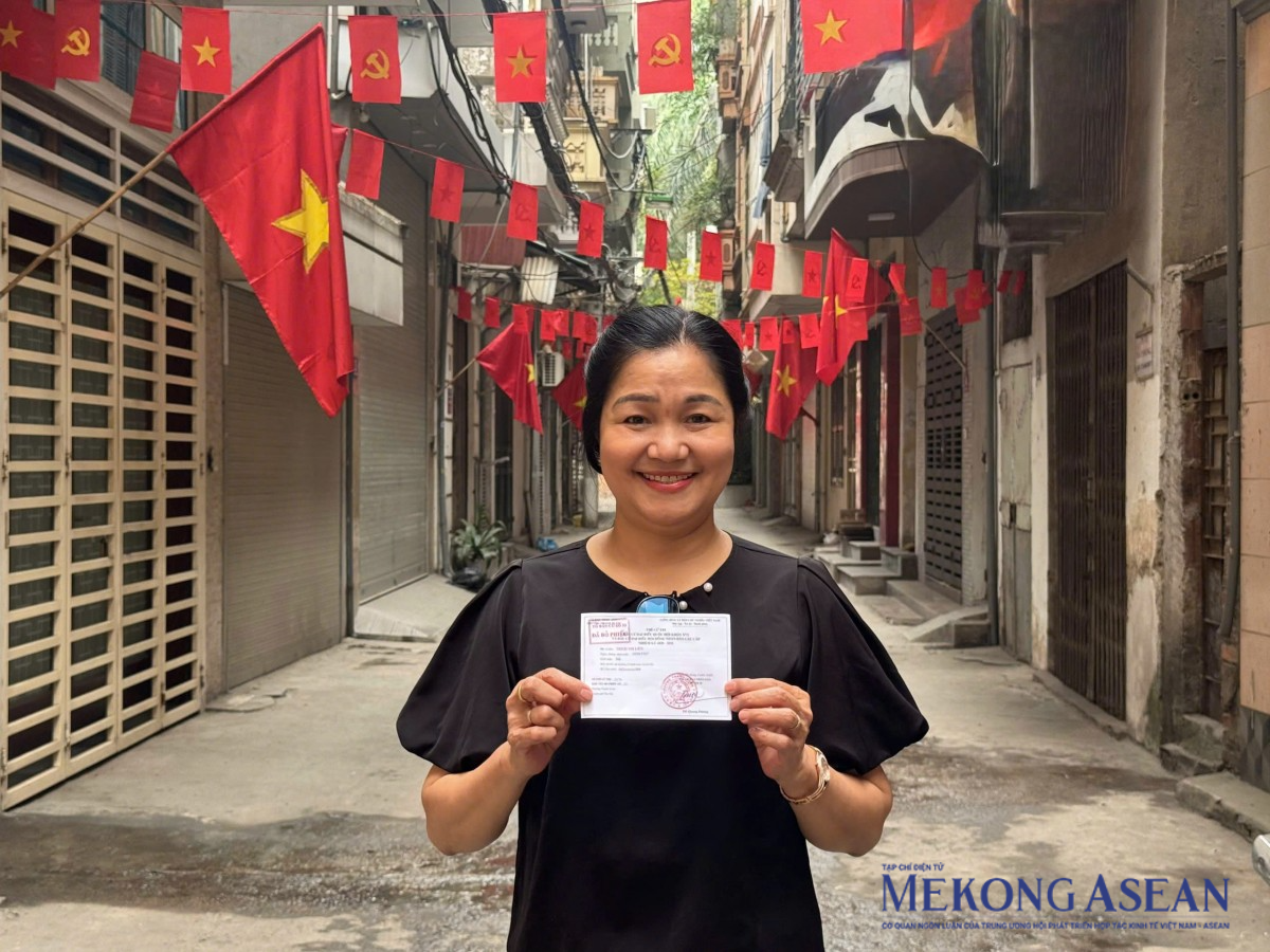 'Mong các đại biểu thường xuyên lắng nghe và phản ánh nguyện vọng của nhân dân'