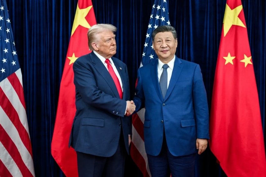 Ông Trump có thể hoãn chuyến thăm Trung Quốc vì Eo biển Hormuz