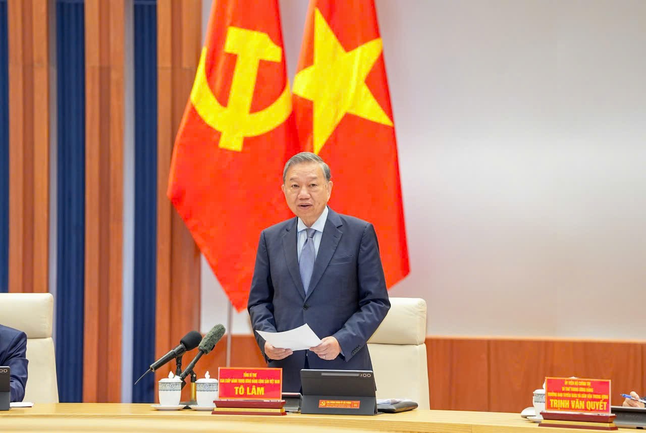 Tổng Bí thư Tô Lâm: Xây dựng Hải Phòng thành trung tâm công nghiệp, cảng biển hiện đại