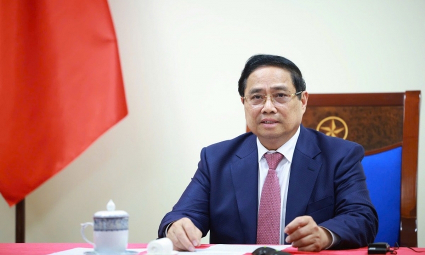 Thủ tướng điện đàm với Tổng thống Angola về dầu thô và khí đốt