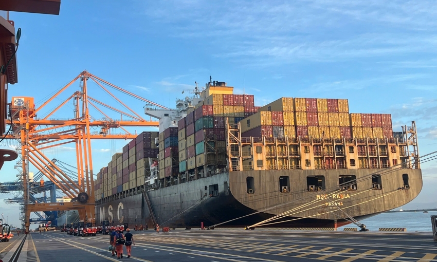 Thủ tướng ra công điện gỡ khó xuất khẩu trước biến động thương mại toàn cầu