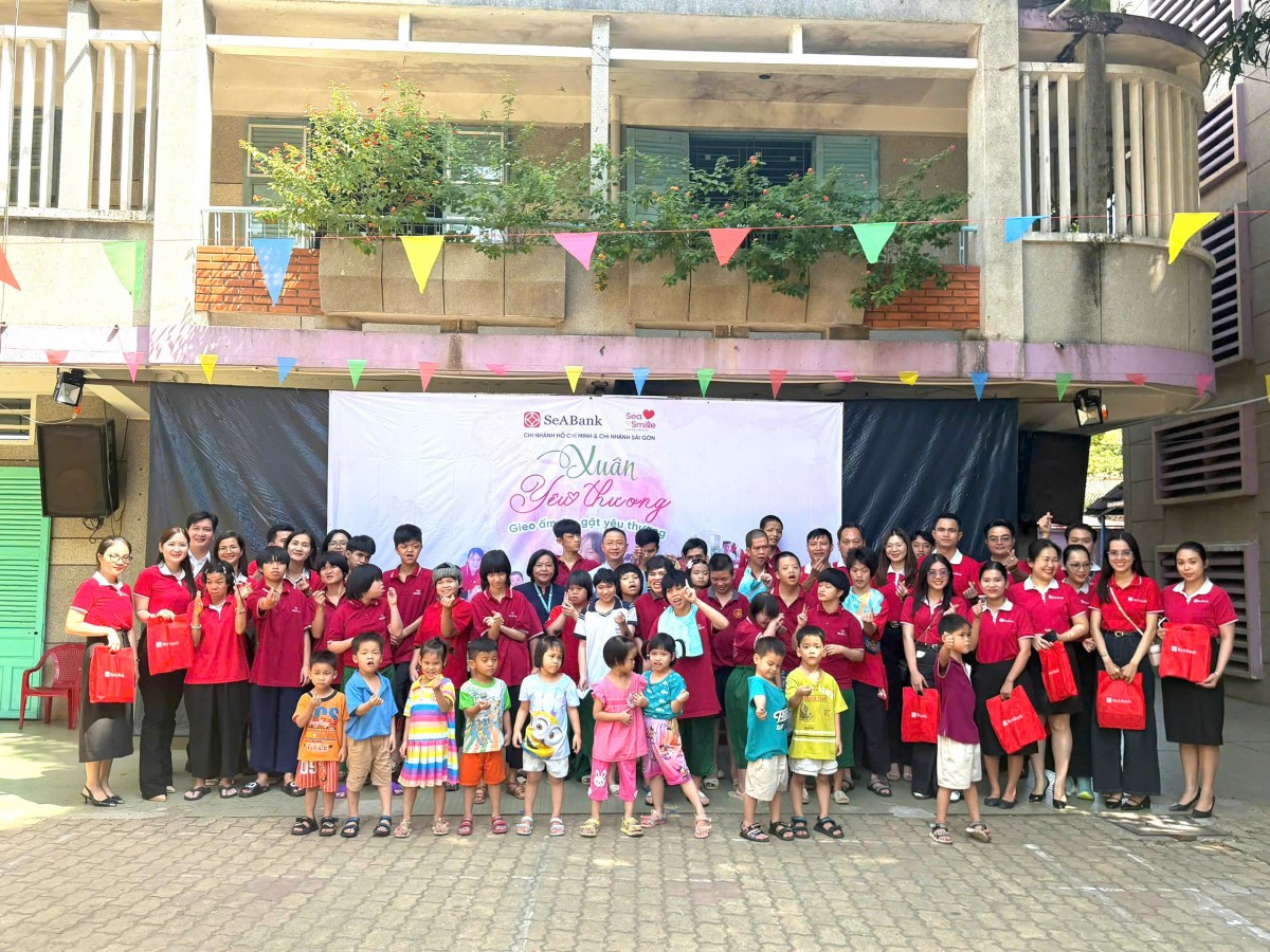 SeABank triển khai 'Xuân Yêu Thương 2026', trao gần 1 tỷ đồng cho cộng đồng