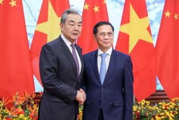 Sớm hoàn thành 3 dự án đường sắt khổ tiêu chuẩn kết nối Việt Nam - Trung Quốc