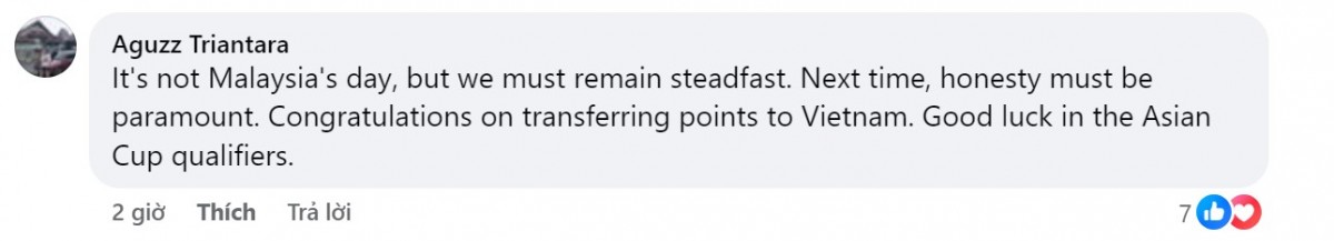 Cổ động viên đến từ Malaysia gửi lời chúc mừng tới đội tuyển Việt Nam. Ảnh chụp màn hình.