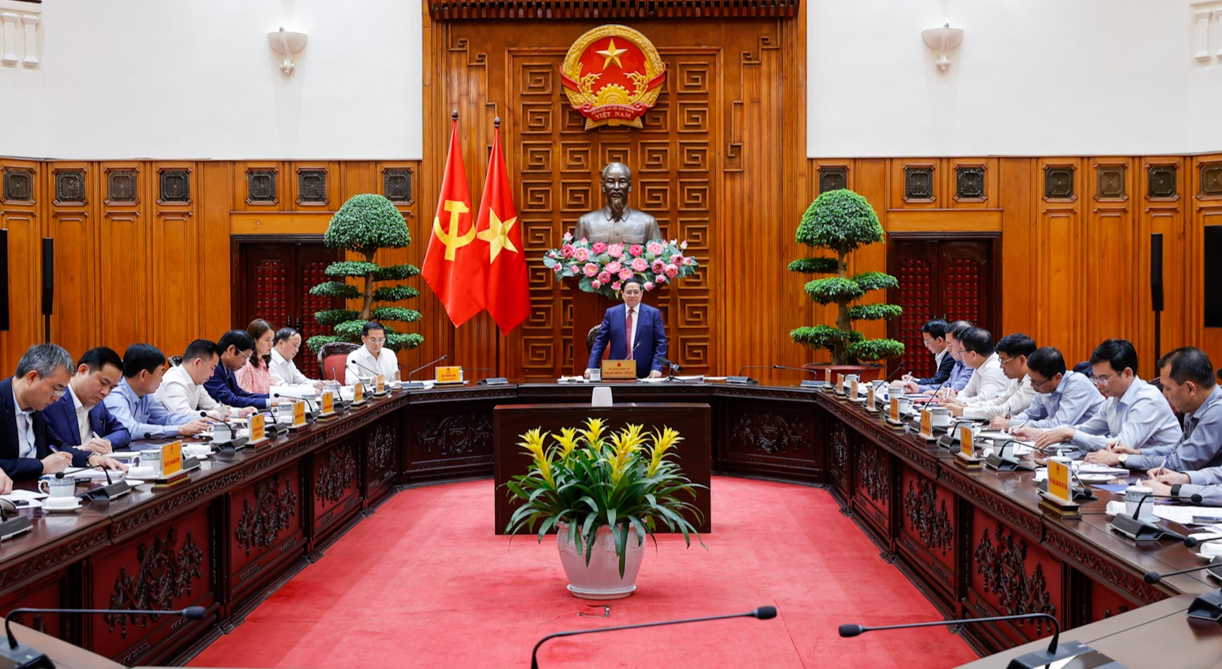 Xăng dầu và năng lượng cho sản xuất, tiêu dùng được bảo đảm