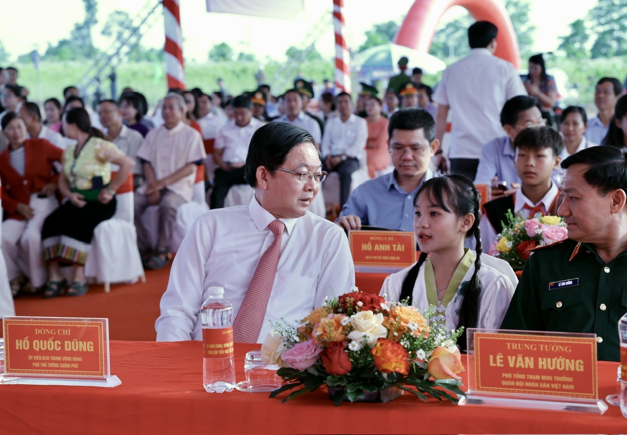 Khởi công đồng loạt các trường nội trú liên cấp vùng biên giai đoạn 2