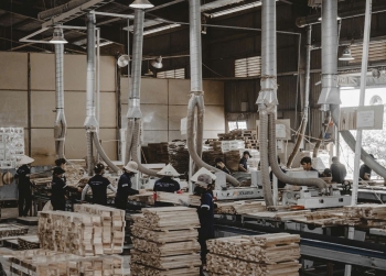 Doanh nghiệp Việt ứng phó với bất ổn từ xung đột Trung Đông