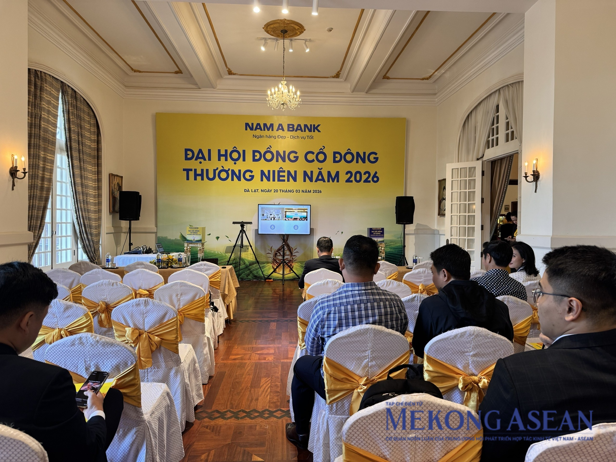 Chân dung bảy ứng viên HĐQT Nam A Bank