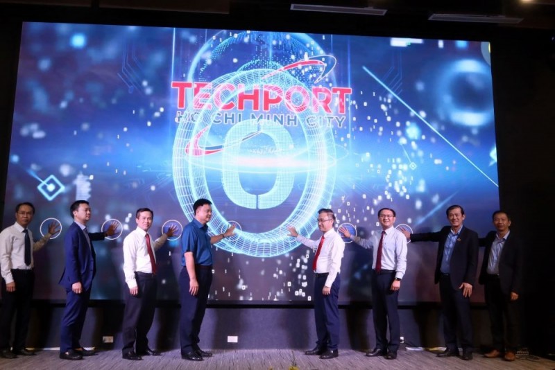 Lễ ra mắt Sàn Sàn Giao dịch Công nghệ phiên bản mới. Ảnh: Cổng TTĐT TP HCM.