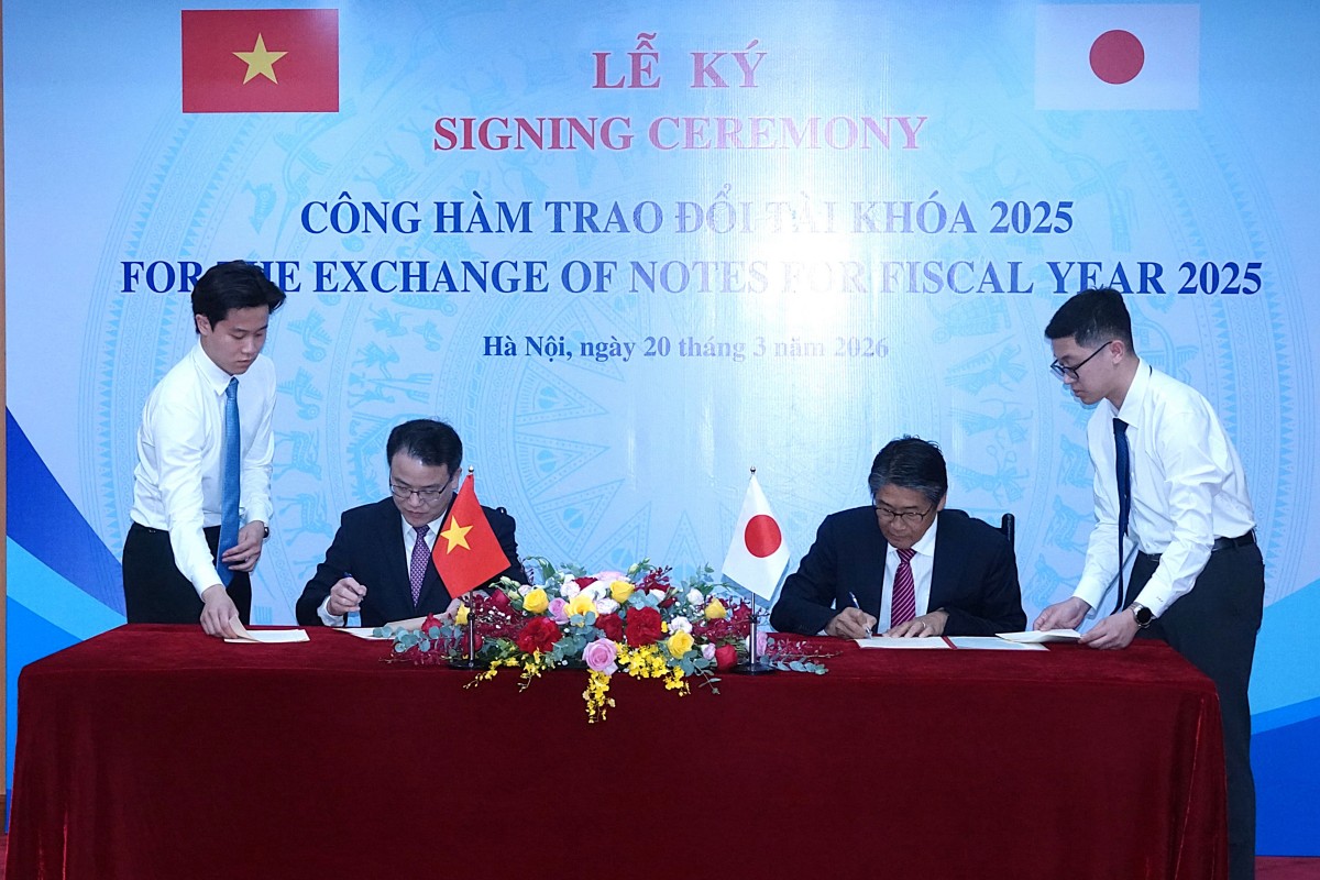 Việt Nam và Nhật Bản ký 3 công hàm vay vốn ODA cho chuyển đổi xanh