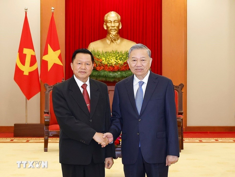 Tổng Bí thư Tô Lâm tiếp đồng chí Thượng tướng Vanthong Kongmany, Bí thư Trung ương Đảng, Bộ trưởng Bộ Công an Lào.