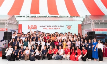 Hàng nghìn sinh viên Hà Nội 'săn' cơ hội việc làm tại VALOMA LOGFAIR 2026