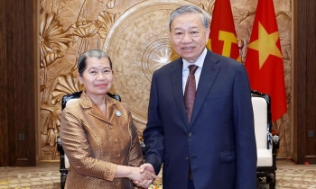 Việt Nam - Campuchia tăng cường hợp tác trong công tác Mặt trận