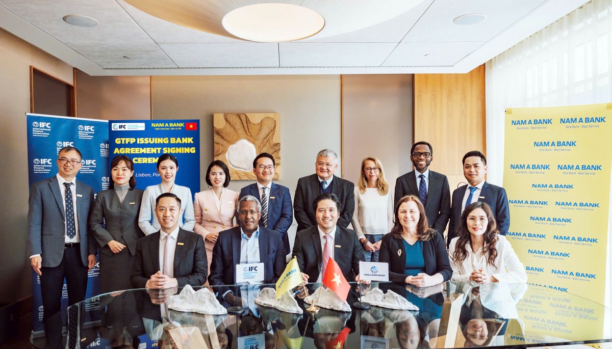 Nam A Bank gia nhập mạng lưới tài trợ thương mại toàn cầu