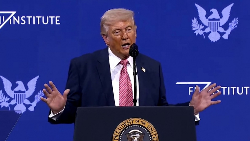 Ông Trump: ‘Tôi nghĩ mình là người kiến tạo hòa bình’