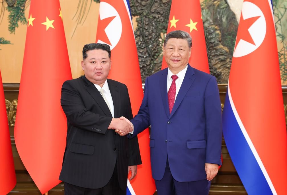 Ông Kim Jong Un và ông Tập Cận Bình tại Đại lễ đường Nhân dân ở Bắc Kinh, Trung Quốc, ngày 4/9/2025. Ảnh: Tân Hoa xã.