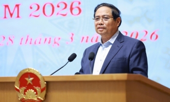 Thủ tướng: Phấn đấu phủ sóng 5G toàn quốc, sớm khai thác tuyến cáp quang biển