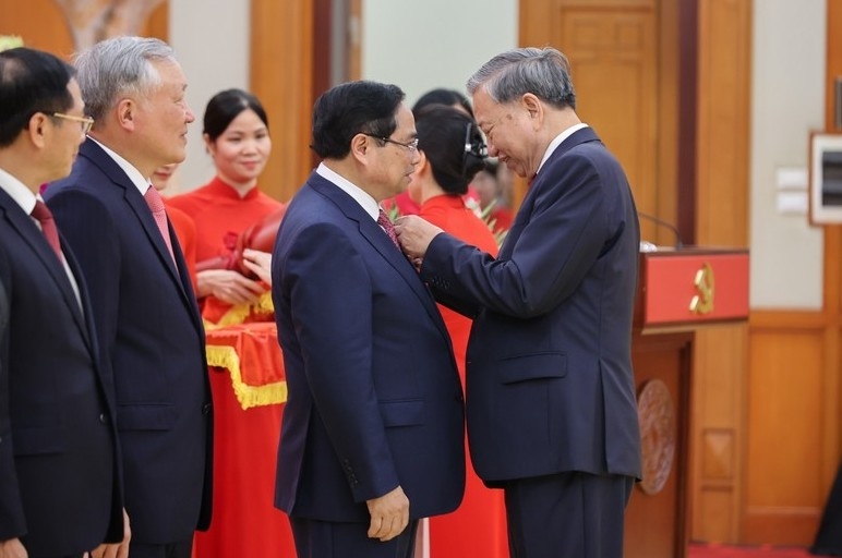 Thủ tướng Phạm Minh Chính nhận Huân chương Quân công hạng nhất