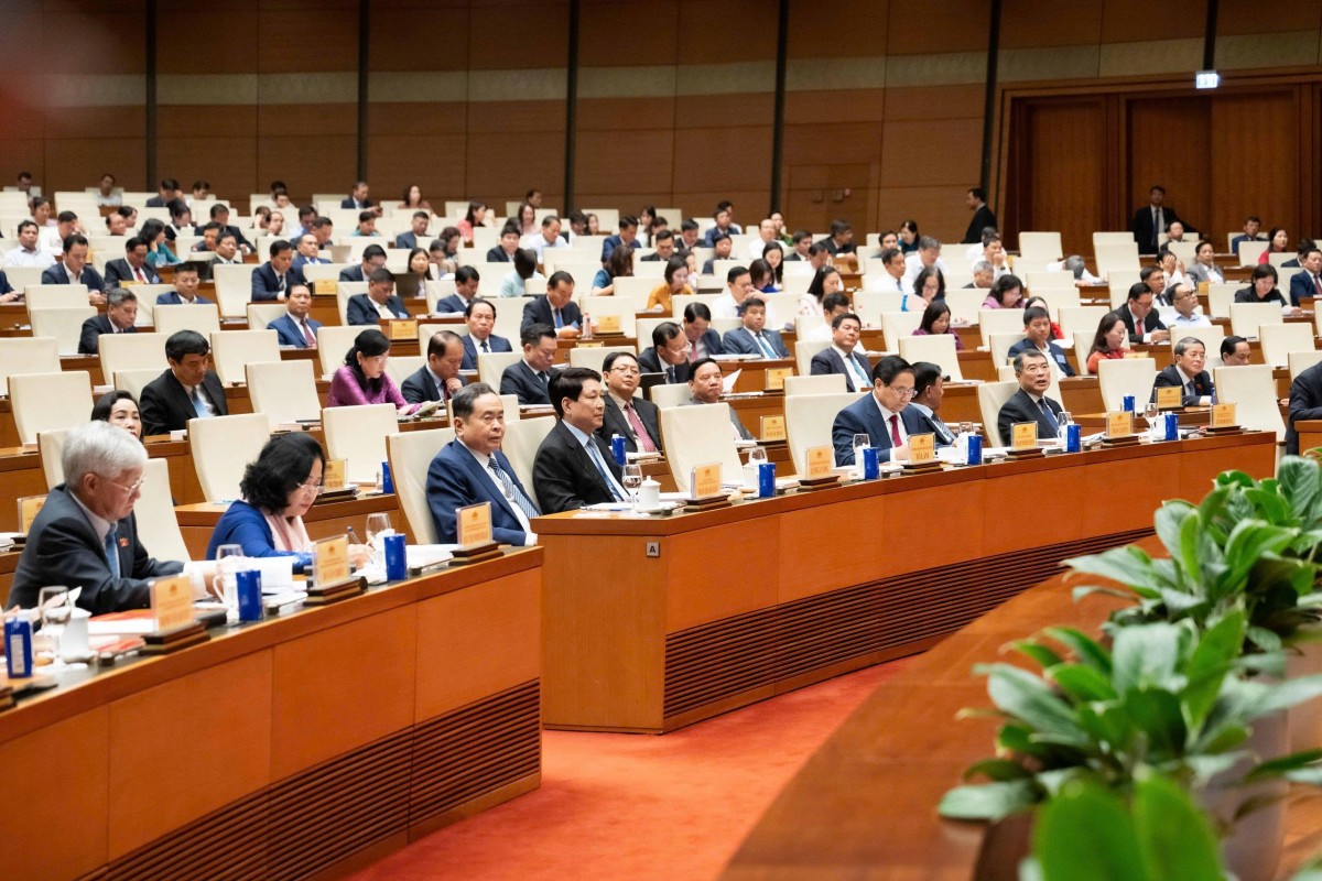 'Mỗi đại biểu trúng cử phải luôn ghi nhớ phía sau mình là niềm tin, kỳ vọng'