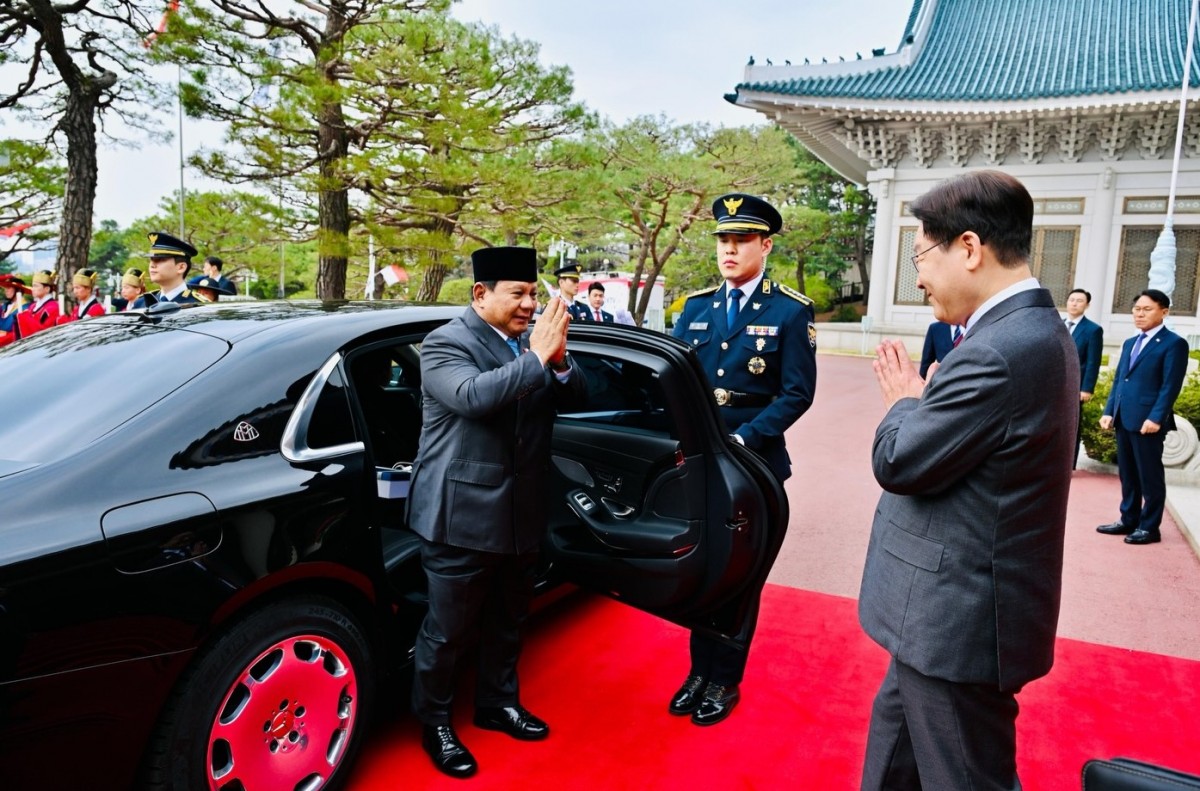 Ông Lee Jae Myung trực tiếp đón ông Prabowo Subianto tại Phủ Tổng thống Hàn Quốc, Seoul, ngày 1/4. Ảnh: Văn phòng Tổng thống Indonesia