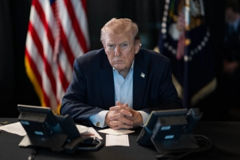 Ông Trump cảnh báo ‘địa ngục’ có thể giáng xuống Iran sau 48 tiếng