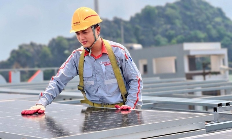 Viettel Construction sắp lấn sân kinh doanh kim loại, quặng