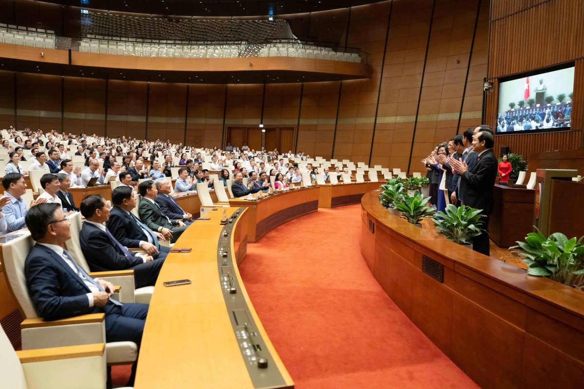 Danh sách Bộ trưởng và thành viên Chính phủ nhiệm kỳ mới Danh sách Bộ trưởng và thành viên Chính phủ nhiệm kỳ mới