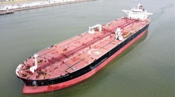 Mỹ sẽ hỗ trợ tàu thuyền lưu thông qua Eo biển Hormuz