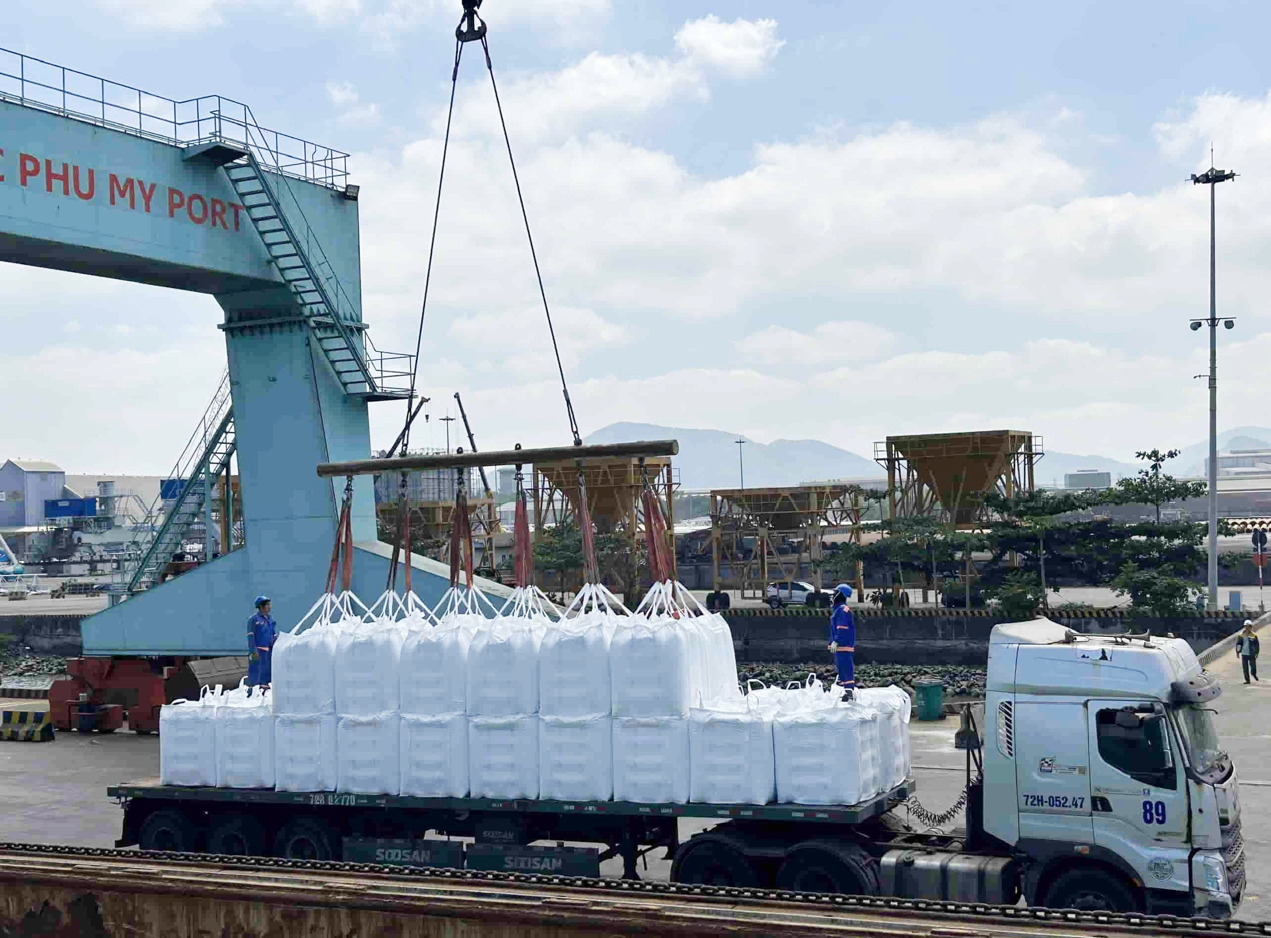 Phú Mỹ đẩy mạnh xuất khẩu ure kỹ thuật, tận dụng đà tăng của giá thế giới