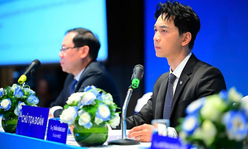 Ông Trần Hùng Huy: ‘Đẩy mạnh trích lập dự phòng là quyết sách táo bạo của ACB’