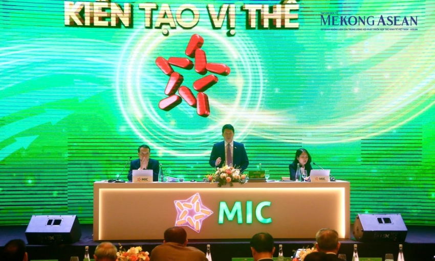 Chủ tịch MIC: 