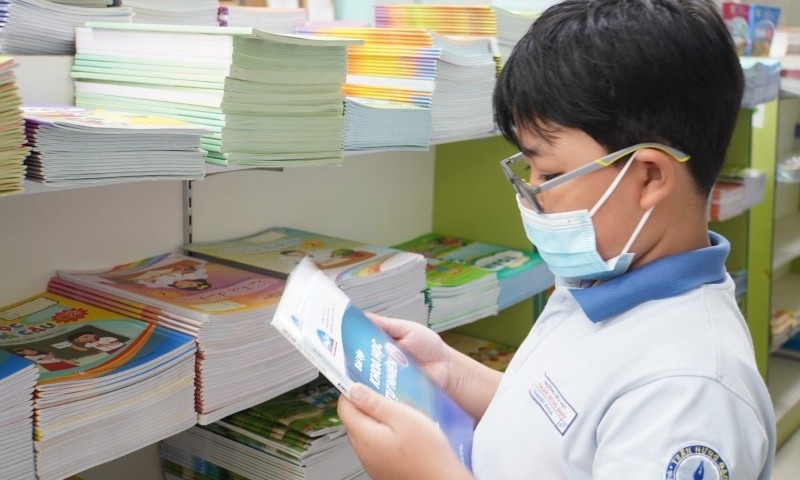 Sách giáo khoa điện tử không được chèn quảng cáo, nội dung kinh doanh