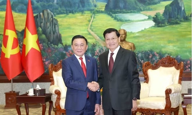 Thường trực Ban Bí thư Trần Cẩm Tú hội kiến Tổng Bí thư, Chủ tịch nước Lào
