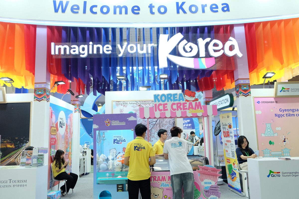 Gian hàng cảu Tổng cục Du lịch Hàn Quốc tại Việt Nam (KTO Việt Nam) Gian hàng cảu Tổng cục Du lịch Hàn Quốc tại Việt Nam (KTO Việt Nam)