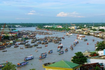 Cần Thơ: Tăng trưởng GRDP 6,7% nửa đầu năm