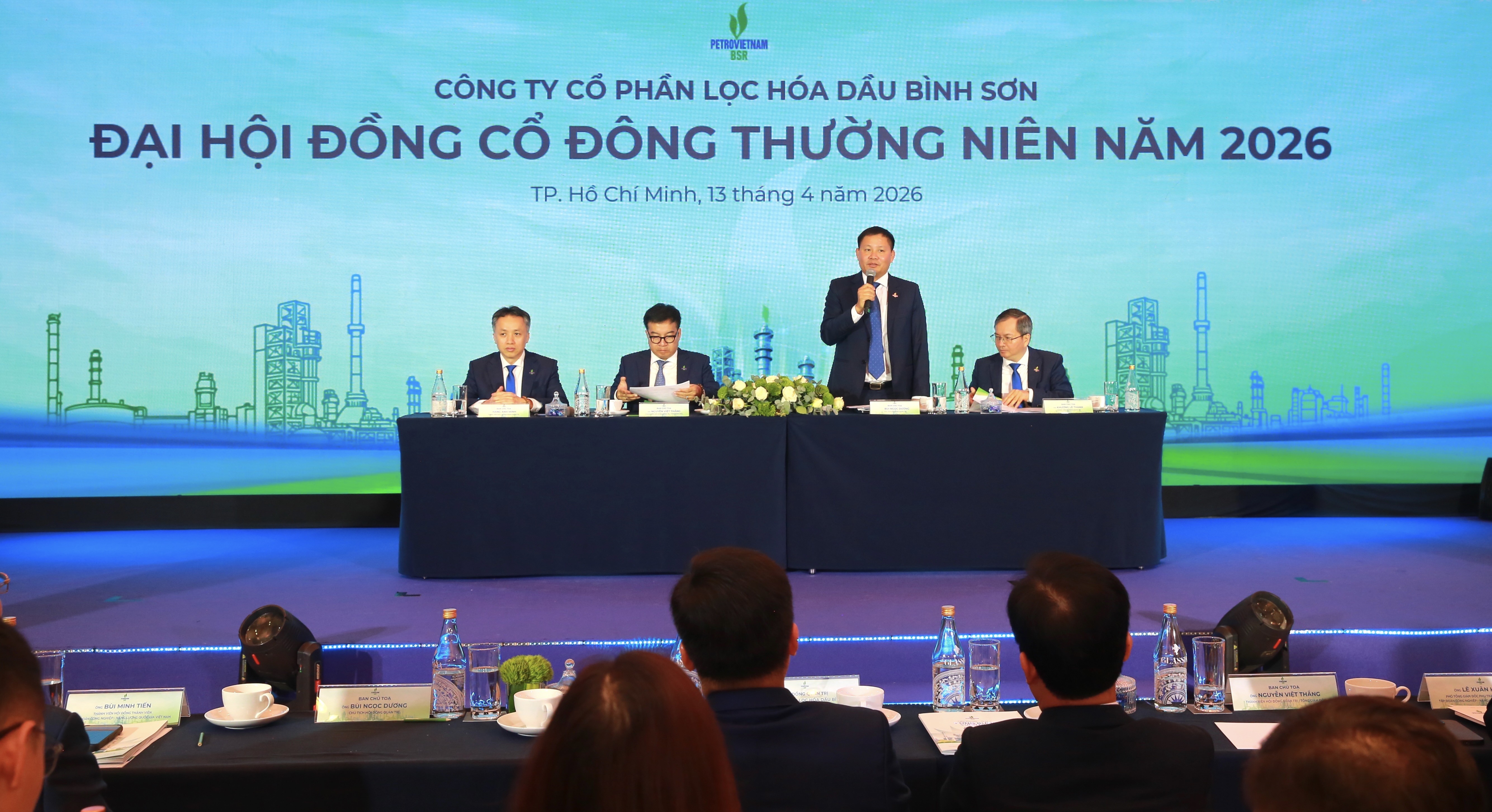 Ban Chủ tọa điều hành Đại hội