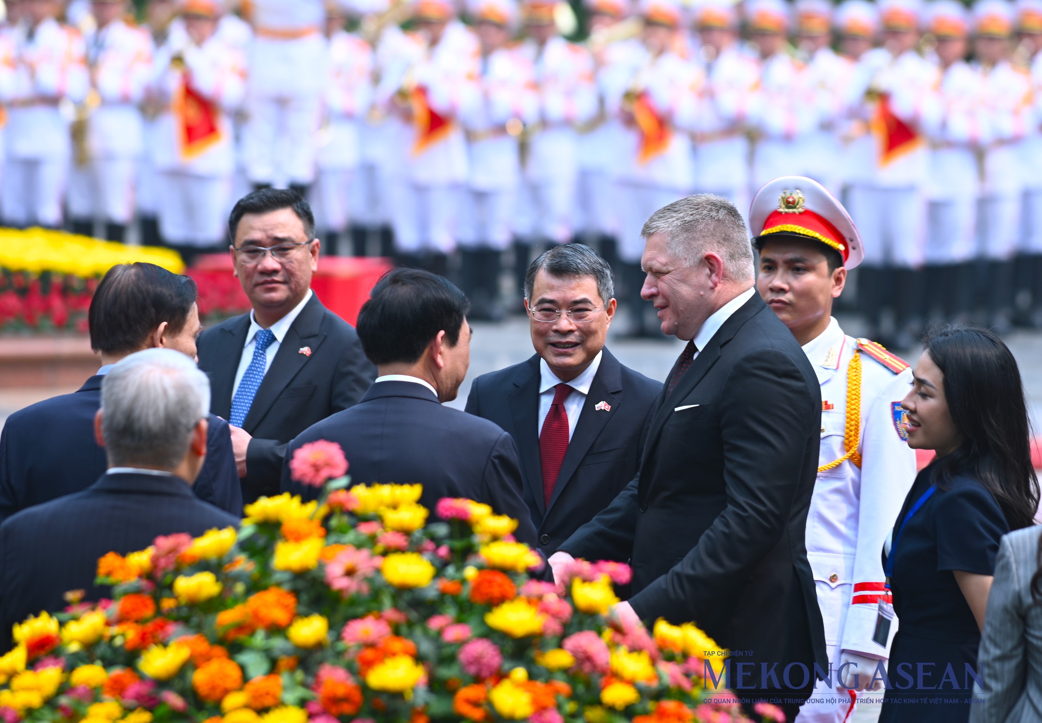 Thủ tướng Lê Minh Hưng chủ trì lễ đón chính thức Thủ tướng Slovakia